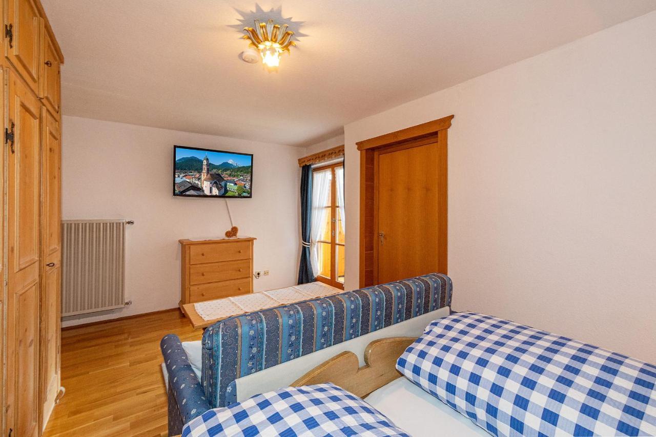 Beim Gschdoaga Apartamento Mittenwald Exterior foto