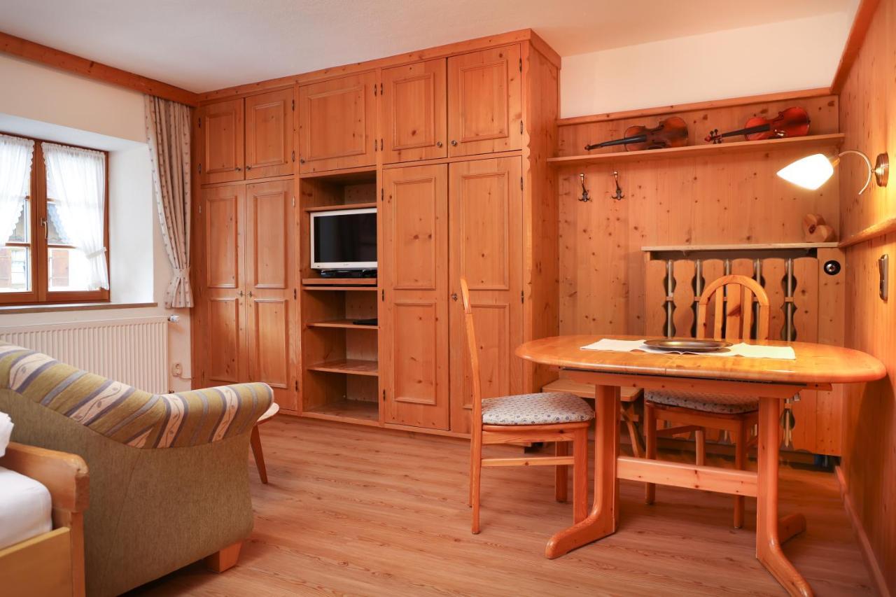 Beim Gschdoaga Apartamento Mittenwald Exterior foto